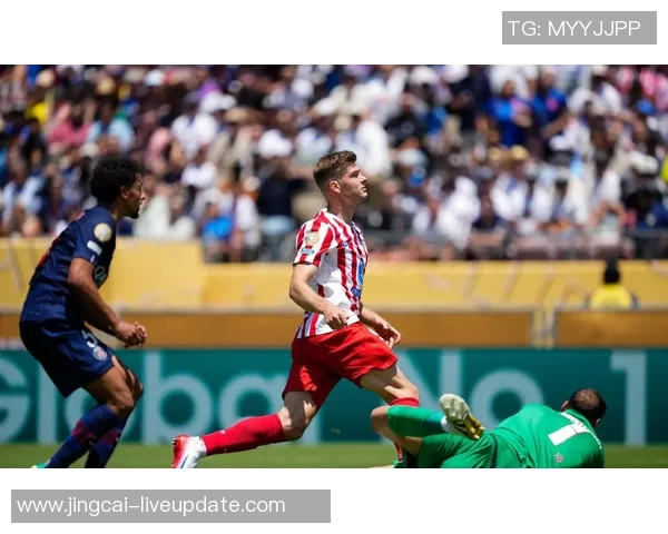 中超精彩对决马竞逆转拜仁引发争议判罚全场沸腾