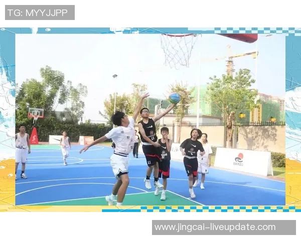 姚明走进小学课堂与孩子们分享篮球梦想与成长故事