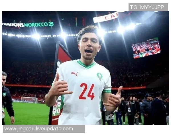 欧冠激战那不勒斯6比2狂胜多特蒙德帽子戏法引爆全场转会传闻不断