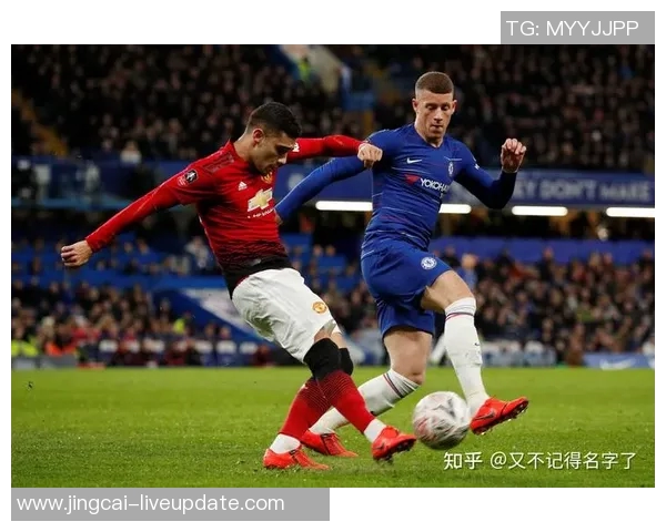 足总杯精彩对决里昂与曼联战成平局逆转瞬间点燃全场激情 足总杯精彩对决里昂与曼联战成平局逆转瞬间点燃全场激情