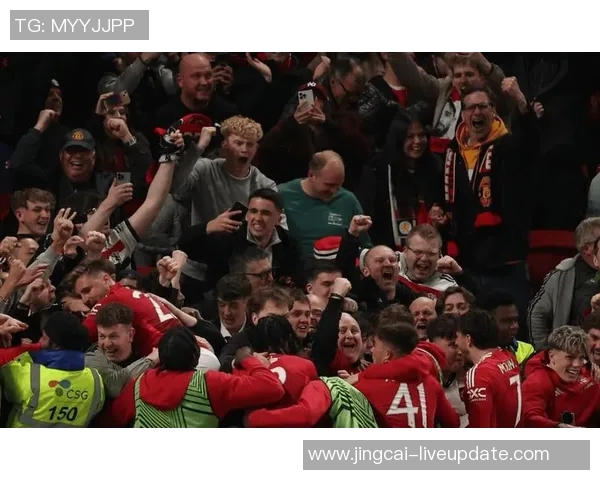 欧联杯激战：拜仁与波尔图战成平局绝杀时刻引发全场沸腾