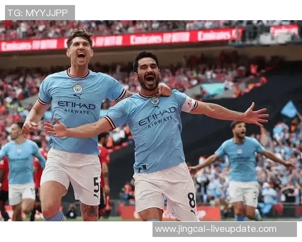 中超精彩对决曼城与巴黎圣日耳曼战成平局乌龙球引发全场热烈反响