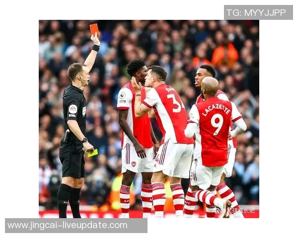 中超激战阿森纳小胜拜仁引发争议判罚全场沸腾